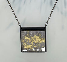 Load image into Gallery viewer, Square / Gold Leaf / Medium