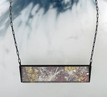 Load image into Gallery viewer, Trapezoid / Living Coral / Large