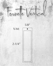 Load image into Gallery viewer, Vertical / Chameleon / Medium