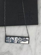 Load image into Gallery viewer, Horizontal / Cobalt / Large