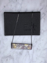 Load image into Gallery viewer, Trapezoid / Living Coral / Large