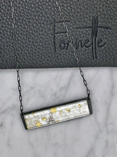 Load image into Gallery viewer, Trapezoid / Gold Leaf / Medium