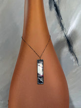 Load image into Gallery viewer, Vertical / Friday Night Pink / Large